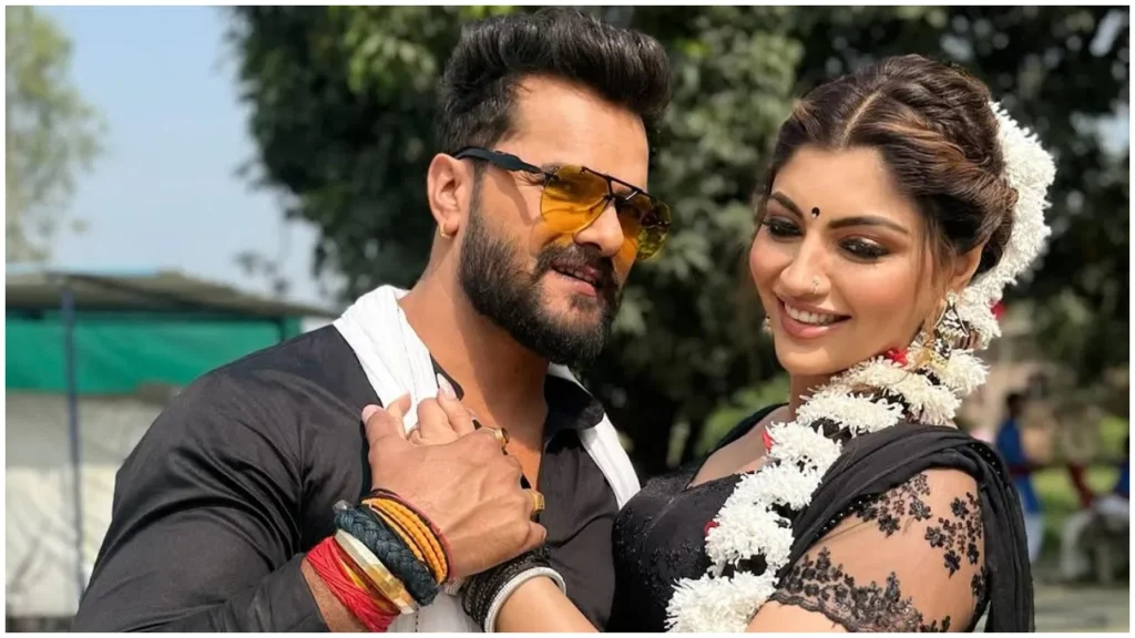 akanksha-puri-6